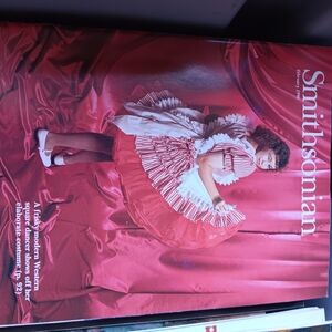 Smithnsonian Magazines set of 10